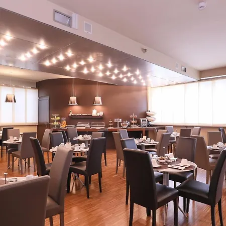 阿尔拉姆酒店 酒店 4*