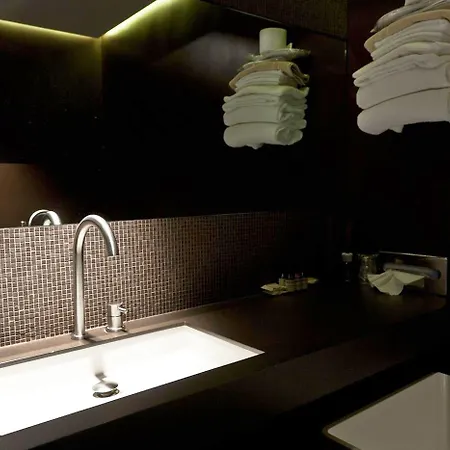 Hotell Aleramo Asti