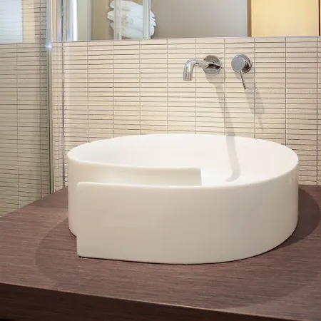 阿尔拉姆酒店 阿斯蒂